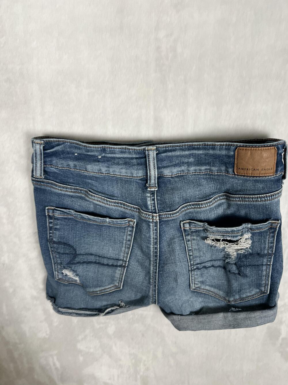 American Eagle Shorts Womens 8 Blue Hi-Rise Shortie Distressed Denim Cutoff - Picture 7 of 8